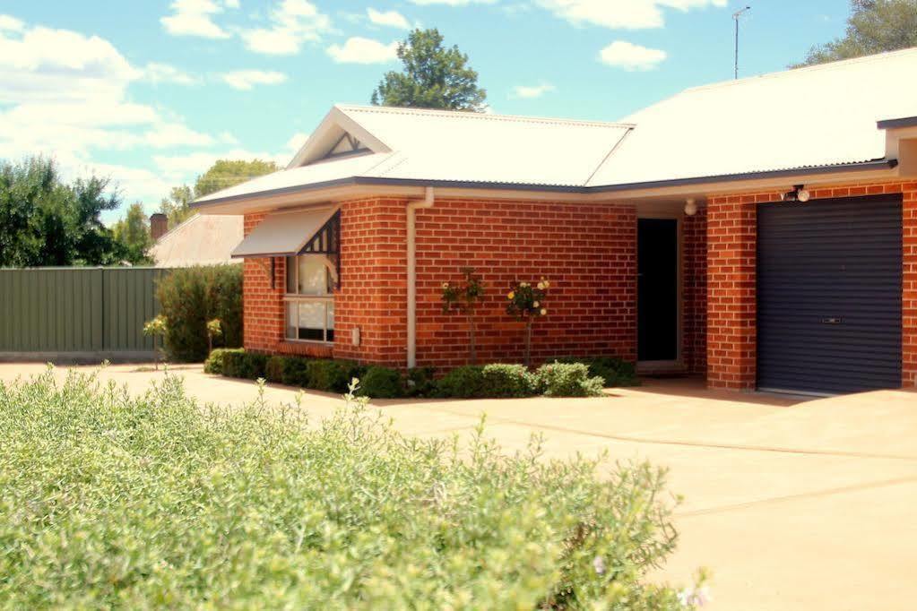Colonial Court House Villa Mudgee Esterno foto